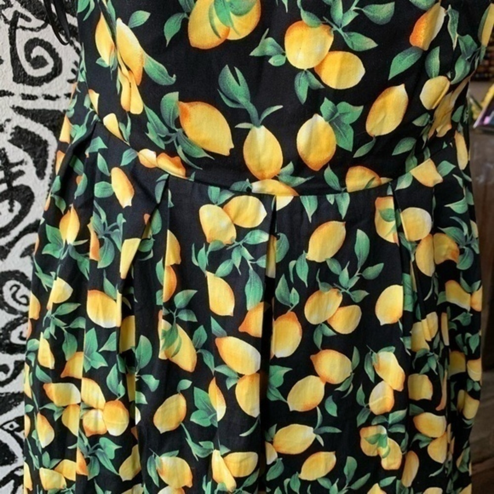 Lindy Bop Lemon 🍋 Print Cotton Dress - Picture 9 of 9